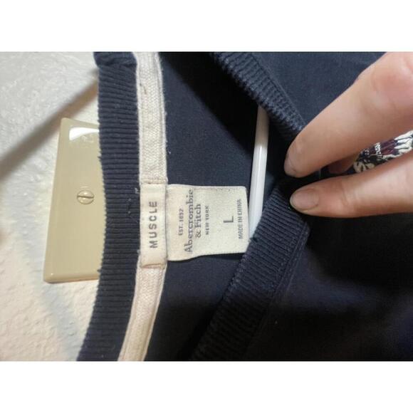 Abercrombie And Fitch NY Muscle Shirt L Native American Chief Graphic Y2K - Picture 3 of 7